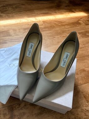 Jimmy Choo Pointed-Toe Leather Pumps in Taupe Gray